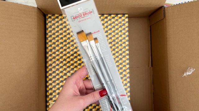 Распаковка посылки от MPM Art. Арт материалы внутри - сюрприз! Новые любимые бренды? смотреть онлайн