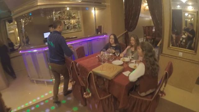 Мощный страйкбол. Московская пицца. Боулинг в Риме. смотреть онлайн