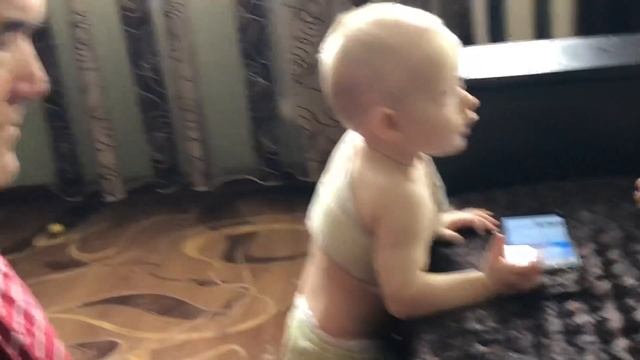 Ребёнку сняли гипс смотреть онлайн