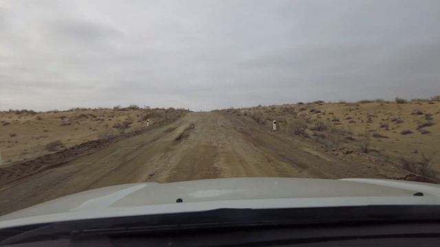 Самая ужасная и дикая дорога Узбекистана!!! Трасса 4Р180 смотреть онлайн