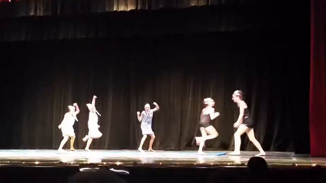 Granny Dance смотреть онлайн