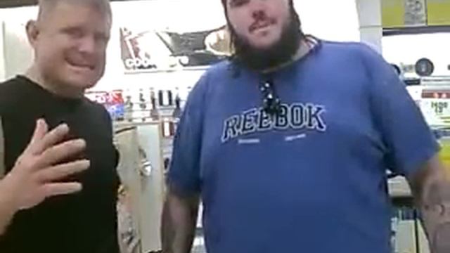 Dan Quinn giving 2 pounds of Stevia to Ross Clifton смотреть онлайн