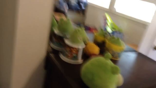 Angry Birds Plush Ep 1 Pt 2: Battle смотреть онлайн