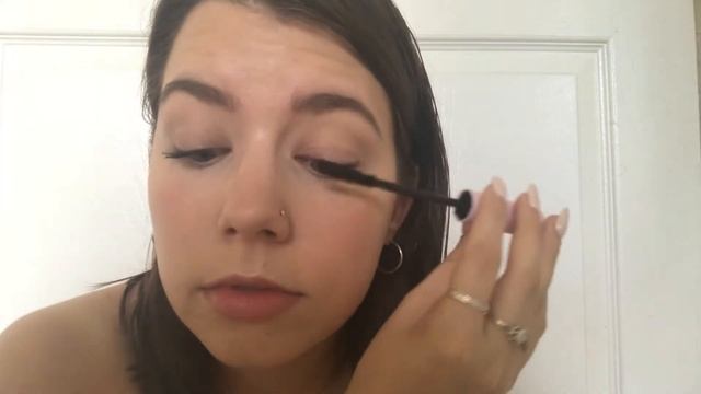 GLOSSIER LASH SLICK REVIEW смотреть онлайн
