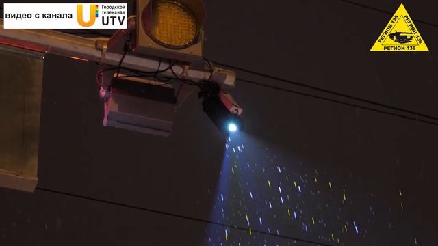 Штраф Водителям На Платной Дороге | Проекционный Пешеходный Переход и Квадратные Светофоры в России смотреть онлайн