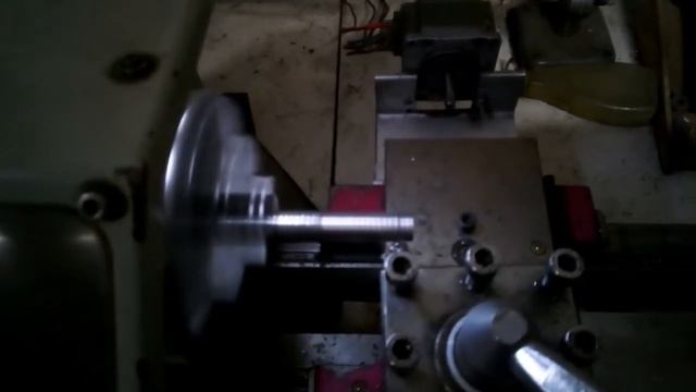 Автоподача на токарный станок - использование генератора импульсов ШД смотреть онлайн