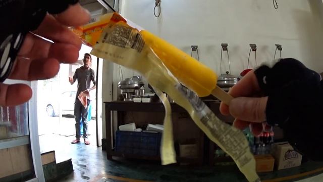 ВРИНДАВАН ИНДИЯ . В ПОЕЗДЕ. НА КРЫШЕ ДОМА МОЕГО. ИНДИЙСКАЯ ЕДА смотреть онлайн