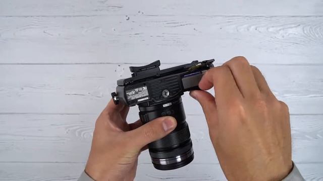 Распаковка Olympus OM-D E-M10 kit 12-50mm / Unboxing Olympus OM-D E-M10 kit 12-50mm смотреть онлайн