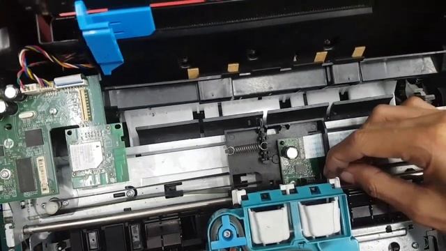 HP INK TANK WIRELESS 415 Error E3... смотреть онлайн