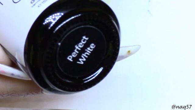 Milk Bath Nails - No dry flowers or build up products needed! смотреть онлайн