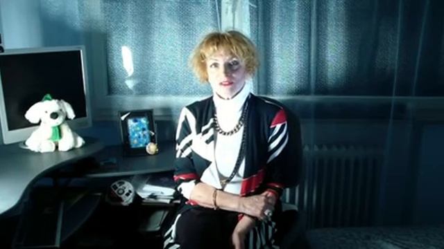 НАШЛА КОШЕЛЁК С ДЕНЬГАМИ ,ПРАВА и КАРТОЧКИ.А ВЫ БЫ ОТДАЛИ? смотреть онлайн
