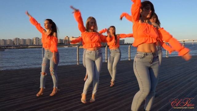 Bachata Lady Show Group - Señorita смотреть онлайн