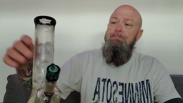 BBB: Beaker Bong Blaze смотреть онлайн