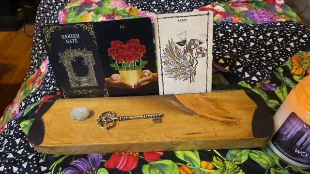 Weekly Tarot/Oracle/Crystal Reading for May 21, 2023 смотреть онлайн