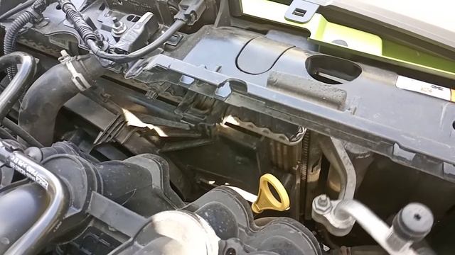 Вибрация вентилятора охлаждения двигателя Ford Fiesta смотреть онлайн