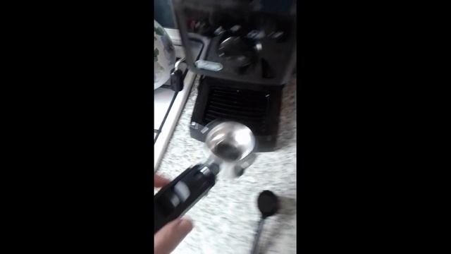 Видеообзор на кофеварку DeLonghi ECP33 21