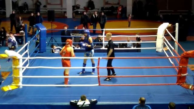 Бой Кузнецова Семена и Раева Дмитрия смотреть онлайн