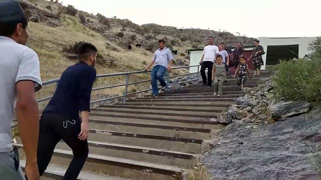 HAZRATI DOVUD ZIYORATGOHI. SHARMANDA BO'LDIK, TOG'GA ARANG CHIQDIK