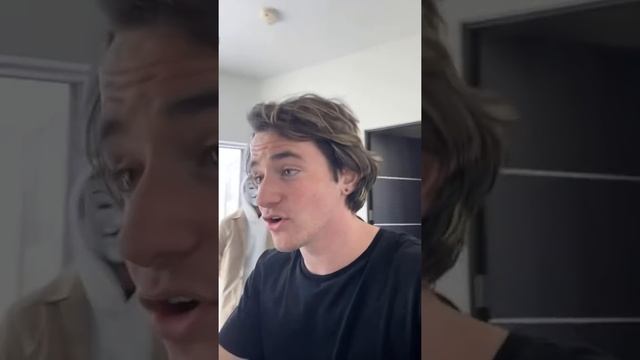 I NEED HELP, WHO DO I JOIN смотреть онлайн