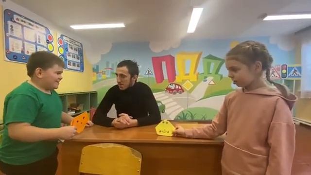 Кукольный театр. Спектакль "Колобок" смотреть онлайн