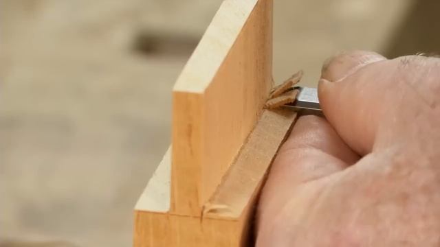 Chisel Tricks for Hand-Cut Joinery смотреть онлайн