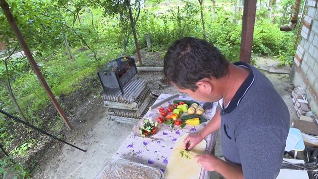 Люля-кебаб куриный. Армянский рецепт приготовления из курицы и курдючного жира ... смотреть онлайн