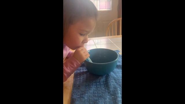 Level 1: Blowing bubbles смотреть онлайн