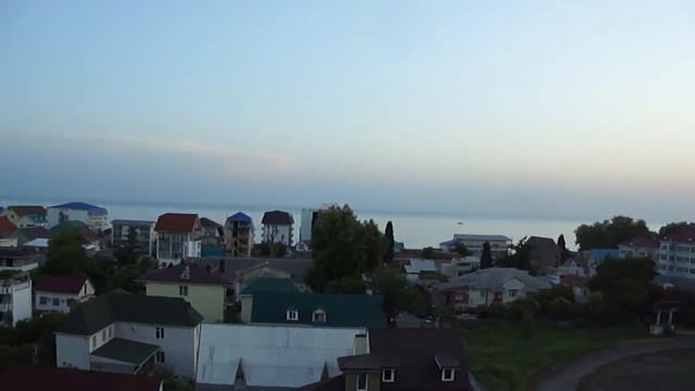 Вид с крыши гостиницы Троя в Лазаревском смотреть онлайн