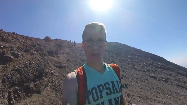 Hiking San Cristobal Volcano - Nicaragua смотреть онлайн