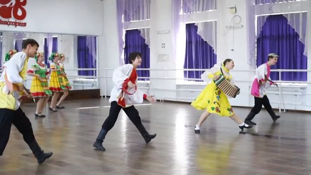 Народно-художественный коллектив Ансамбля танца "Виктория" г.Феодосия группа "Забава" 2021 год смотреть онлайн