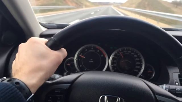 Система удержания в полосе (LKAS) смотреть онлайн