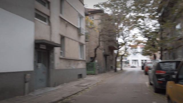 Варна город на море, уютные улочки и дома, улица Шипка смотреть онлайн