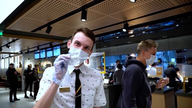 700 000 РУБЛЕЙ НА МОНОПОЛИЮ МАКДОНАЛДС! СКУПИЛ ВЕСЬ МАКДОНАЛДС