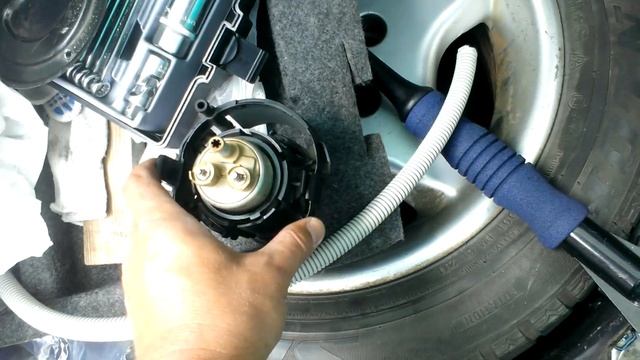 БМВ Е34 Замена бензонасоса элекртрического BMW E34 смотреть онлайн