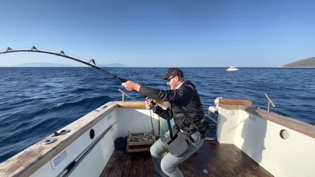 Как вытащить это Чудо ? Голубой Тунец в Турции смотреть онлайн