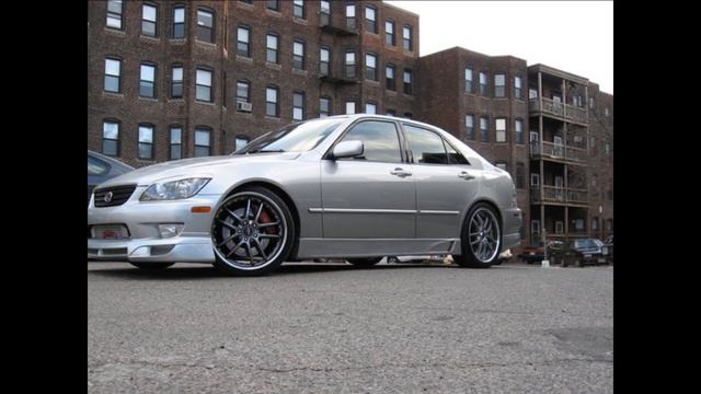 Lexus IS300 Tribute смотреть онлайн
