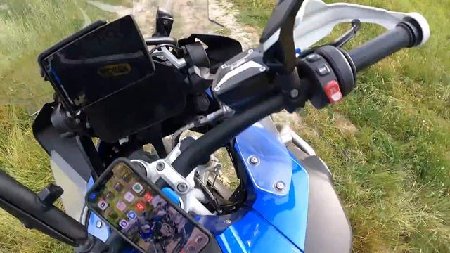 Умника в шлеме порезали на винегрет