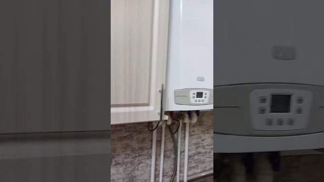 кухня МДФ "Сандал белый" столешница "Вулканическая лава" смотреть онлайн