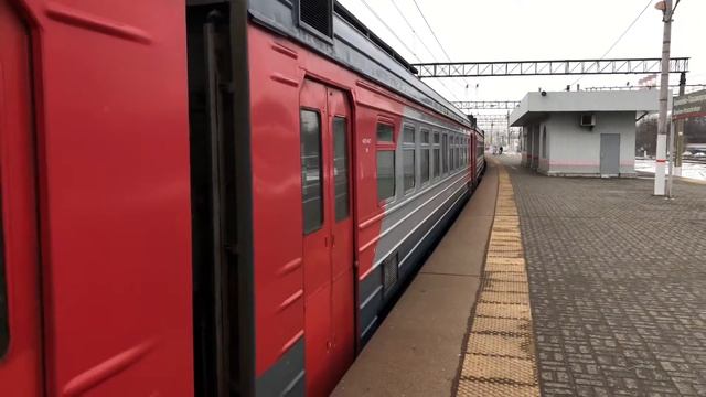 ЭД4М-0320 На станции Бирюлёво-Пассажирская смотреть онлайн
