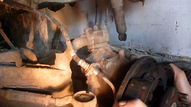 ЛУАЗ 1,6Д диагностика шкворня луаз своими руками смотреть онлайн