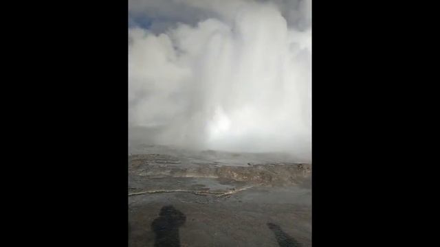 ЙЕЛЛОУСТОУН СУПЕРВУЛКАН Туристу на заметку смотреть онлайн