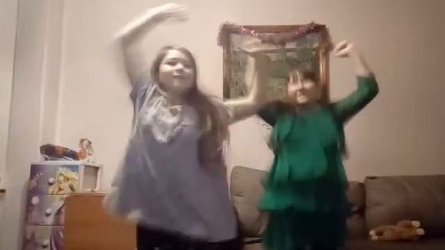 Танцуем мишку гумми бер смотреть онлайн