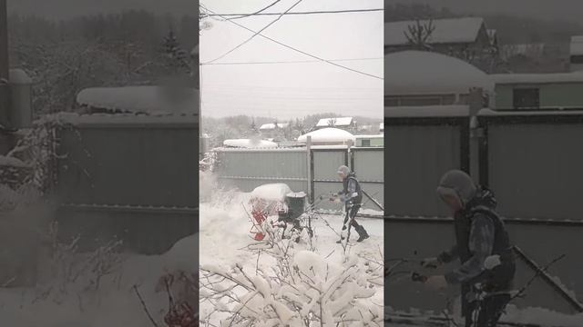 Мотоблок К МКМ-3 Lander со снегоуборщиком смотреть онлайн