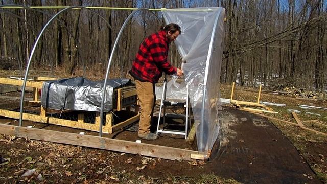 Basic Hoop House │ DIY Greenhouse │Low Poly Tunnel