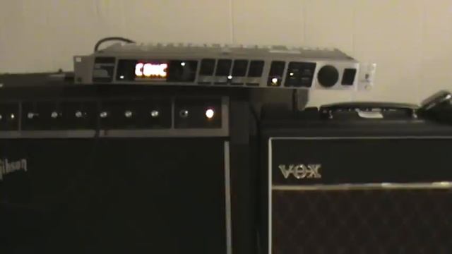 Behringer Virtualizer Pro-"concert" reverb смотреть онлайн