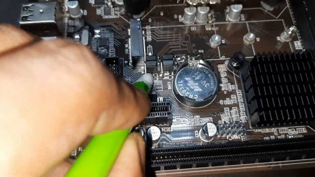 H61 motherboard me क्या PCle nvme m.2 , usb 3.0 , चलेगा смотреть онлайн
