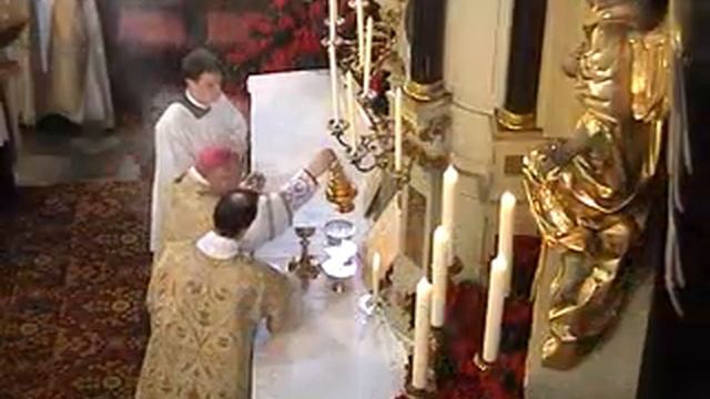 Pontifikalamt mit S.E. Erzbischof W. Haas смотреть онлайн