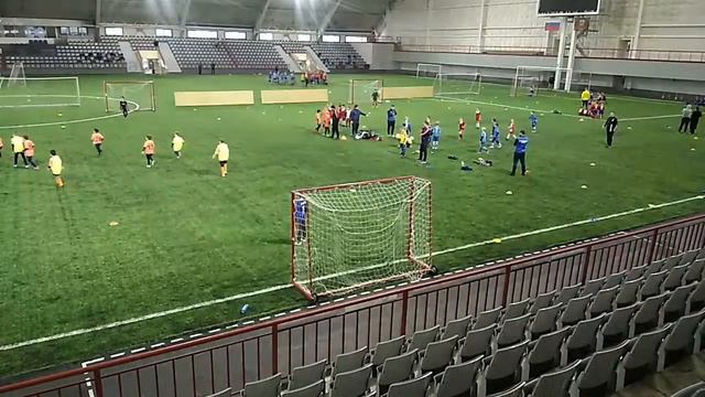 Турнир Пионер. Футбол. Омск. 2013 год. Поле 2-3 смотреть онлайн