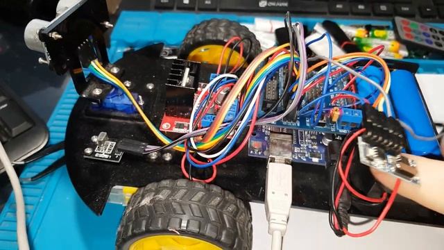 18.Радиоуправляемый робот. 2 закон робототехники. Ардуино робототехника робот.mp4 смотреть онлайн