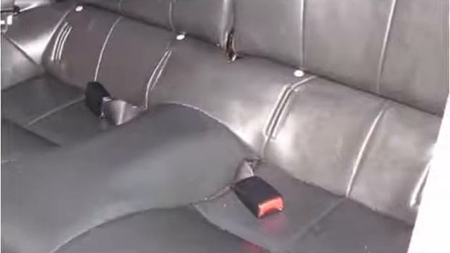 2006 Mitsubishi Eclipse available from Levi's Auto Sales смотреть онлайн